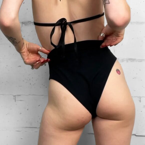 Hooked High Waisted Thong - Picture 2 of 2